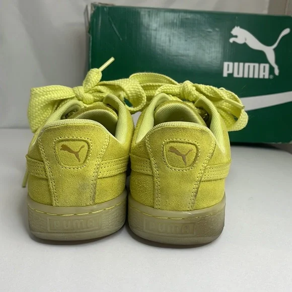 PUMA Women’s Suede Heart Reset Sneakers Sz 10 Fluo Yellow/Green Velvet Laces - Picture 5 of 6